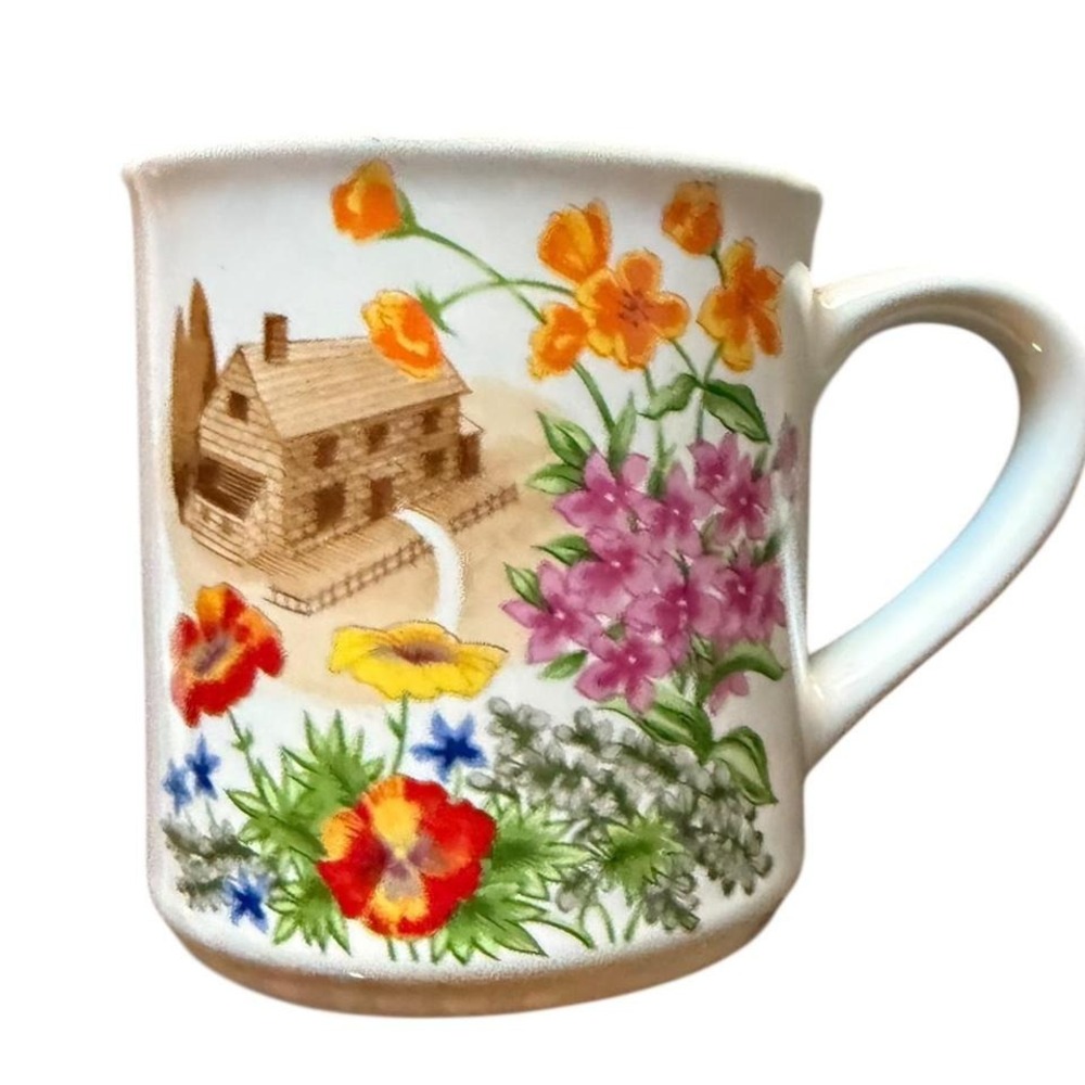 Cabin Flower Mug Handmade